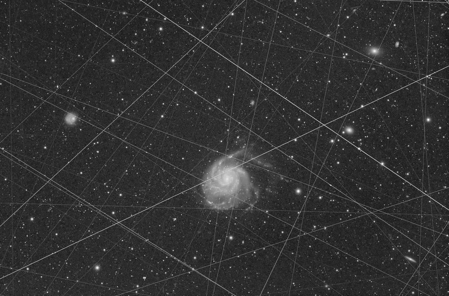 Satellites at M101